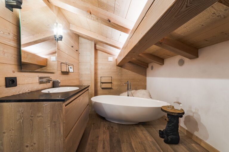 Megeve Chalet Bathroom
