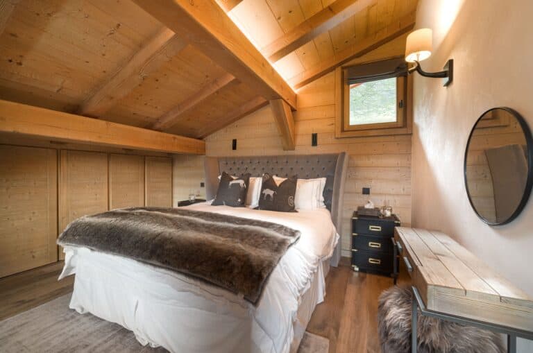 Megeve Ski Chalet Bedroom